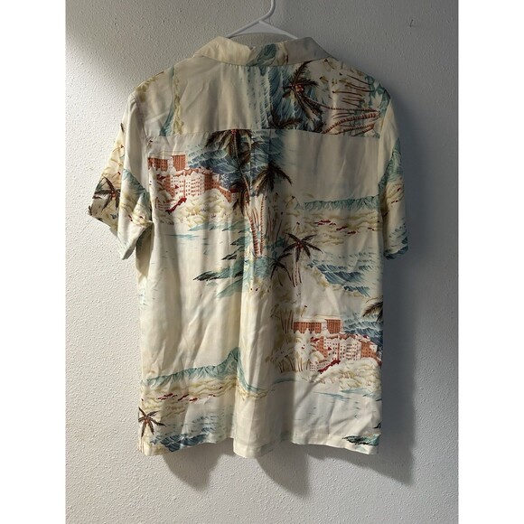 TORI RICHARD Hawaiian Button Shirt Mens M, Viscose Tan/Red C 44” L29” - Picture 3 of 6